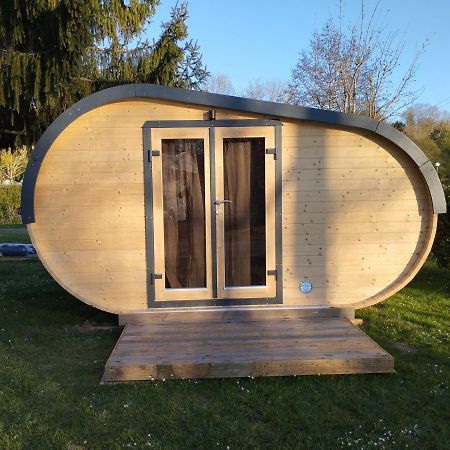Camping Des Ribieres Конфоланс Екстериор снимка