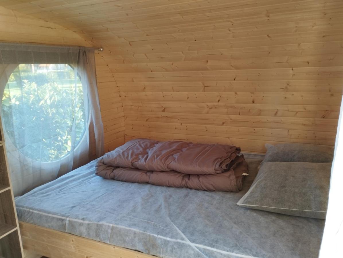 Camping Des Ribieres Конфоланс Екстериор снимка