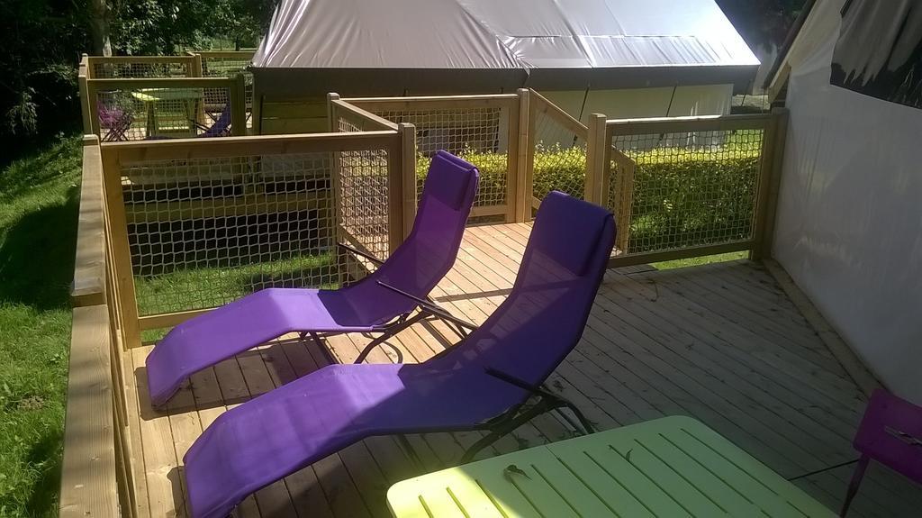 Camping Des Ribieres Конфоланс Екстериор снимка