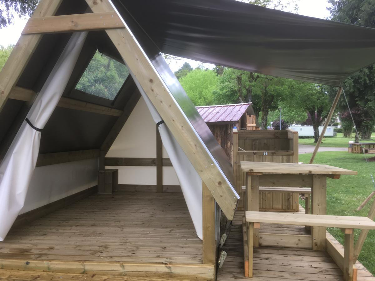 Camping Des Ribieres Конфоланс Екстериор снимка